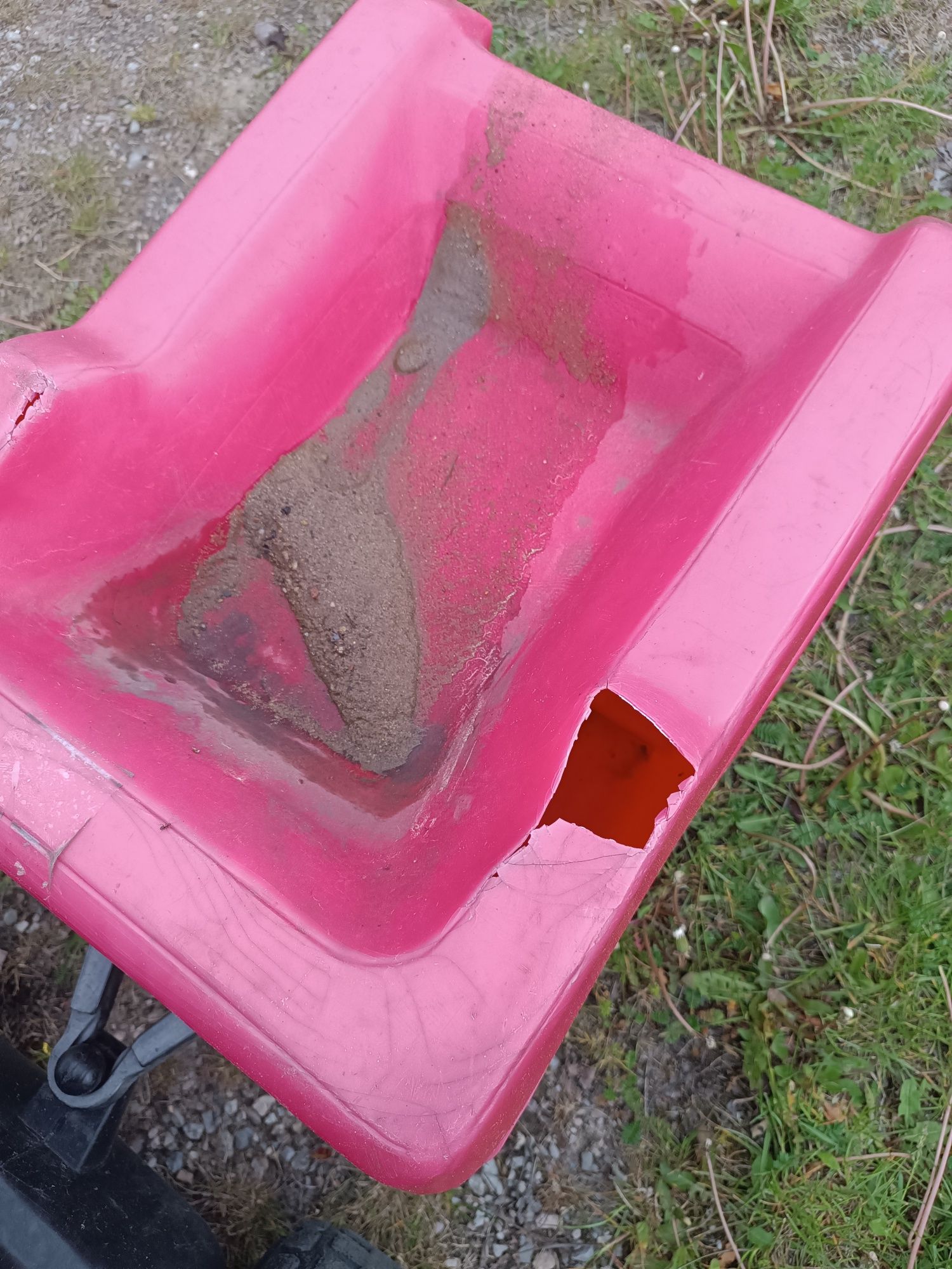 Quad  z przyczepą dla dzieci