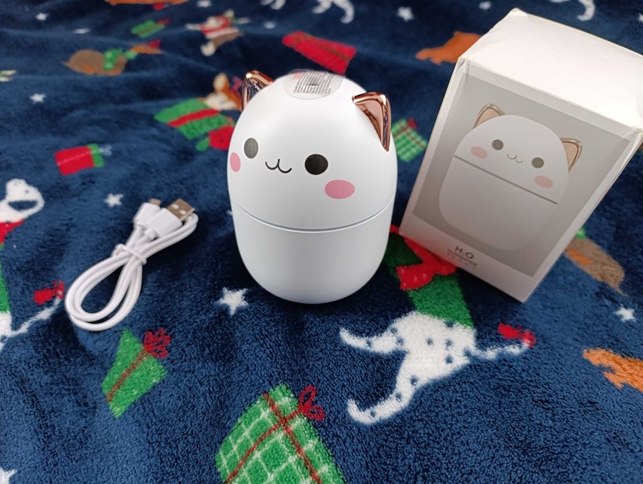 Mini nawilżacz powietrza kotek dyfuzor lampka nocna LED