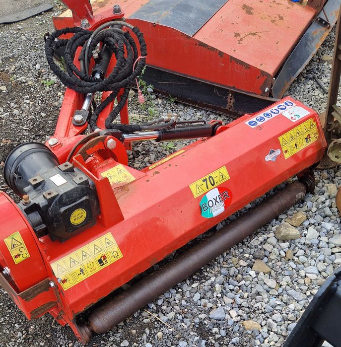 Kosiarka bijakowa 140 Boxer na pantografie