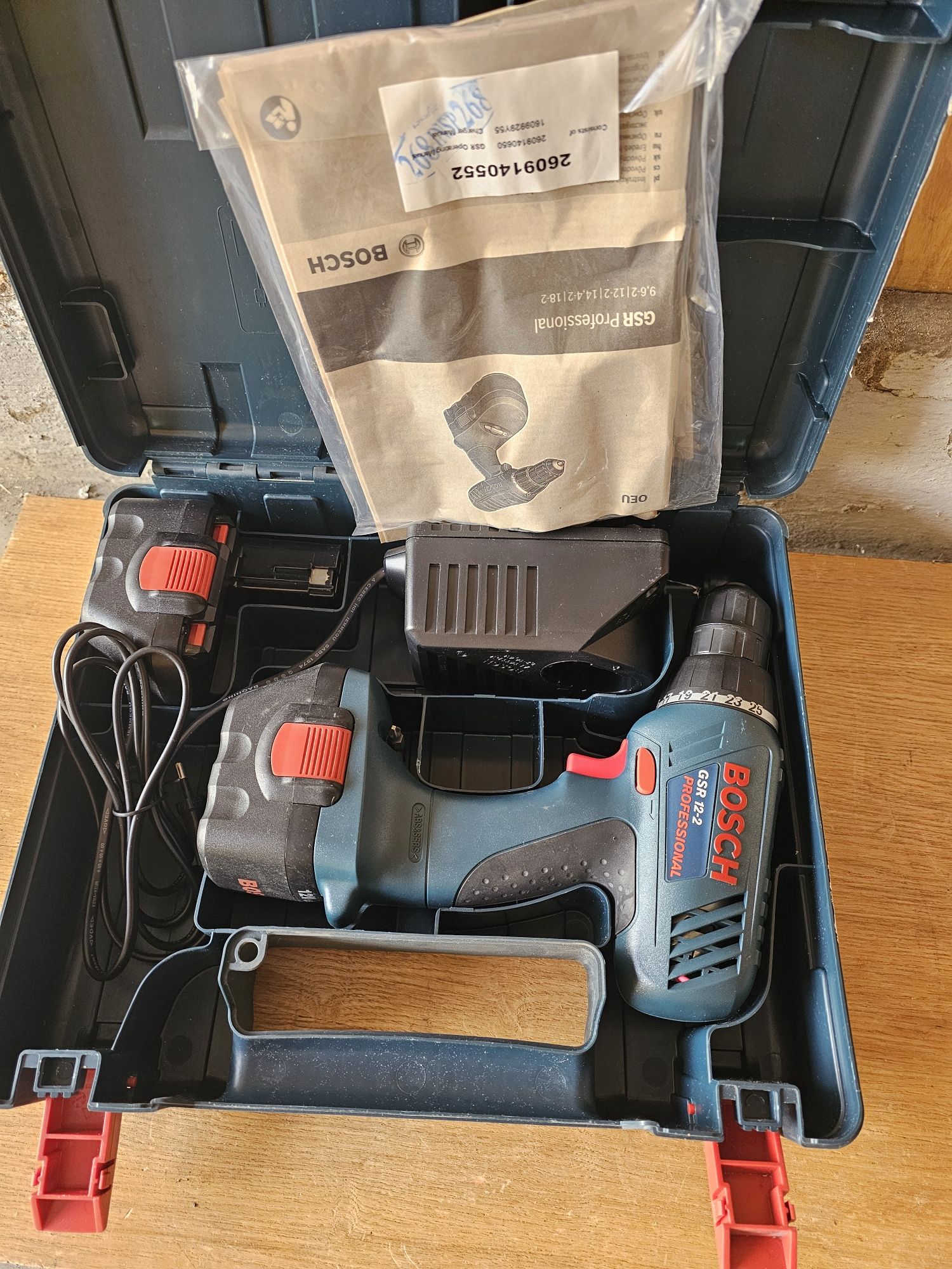 Шуруповёрт аккумуляторный Bosch GSR 12-2