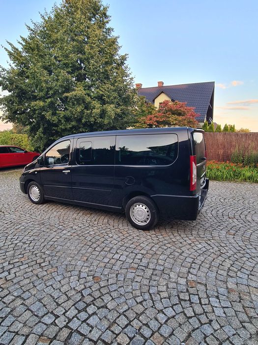 Wynajem bus 9-osobowy wypożyczalnia od 130zł doba
