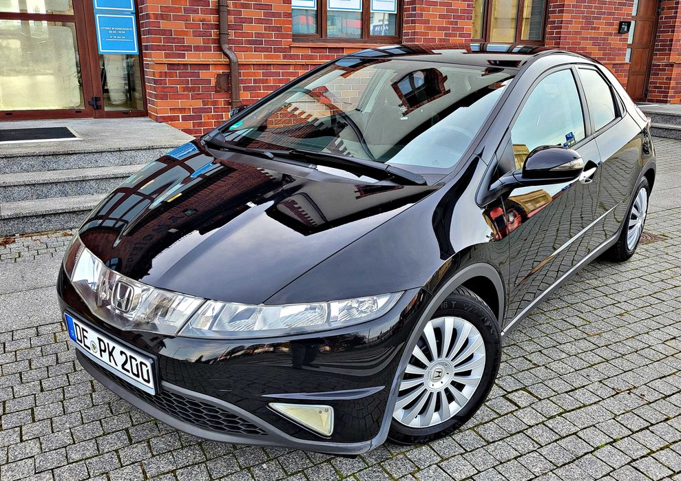 Śliczna Honda Civic UFO 2006 1.8 Benzynka*Klima*5 Drzwi*Bezwypadkowa!