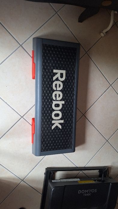 Step REEBOK vermelho - profissional