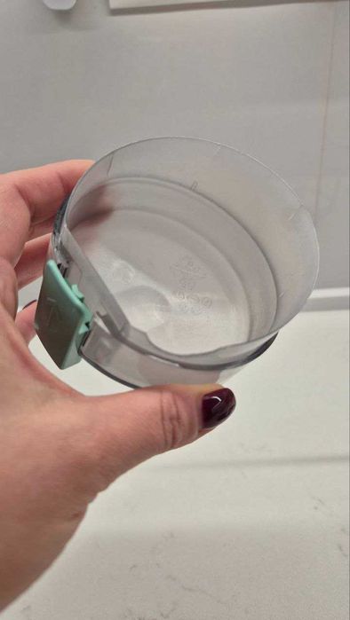 Кришка кавомолки Bosch Siemens MKM 00056753 original Кнопка 00031944