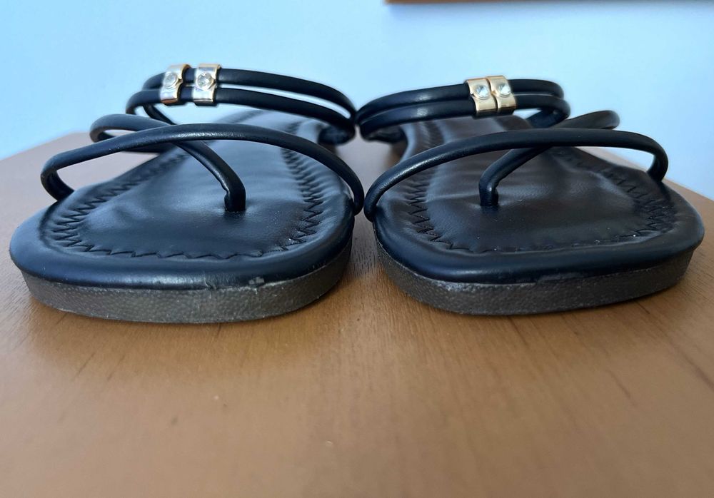 Стильне Літнє Взуття