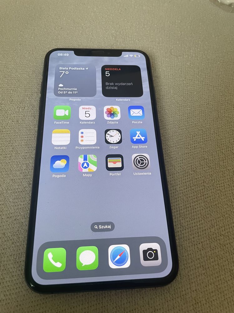 Iphone XS Max czarny 64 gb