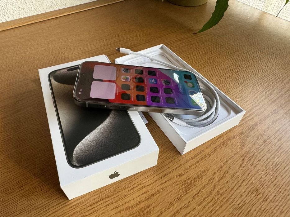 Vendo iPhone 15 Pro Max 256Gb Livre Fatura e Garantia