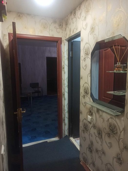 Сдаётся 2х комнатная квартира в центре