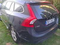 Volvo V60 2.0D R-design