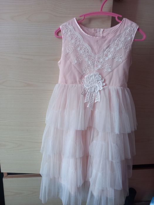 сукня плаття  на свято ніжно рожеве фатін 110 116