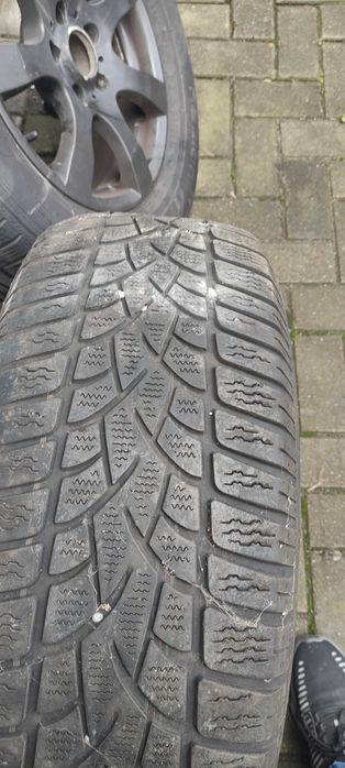 Felgi z oponami zimowymi