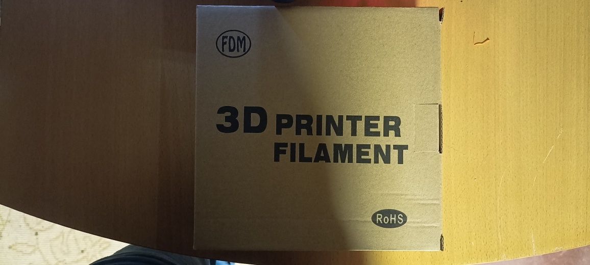 Filamento 3D PETG Branco selado.