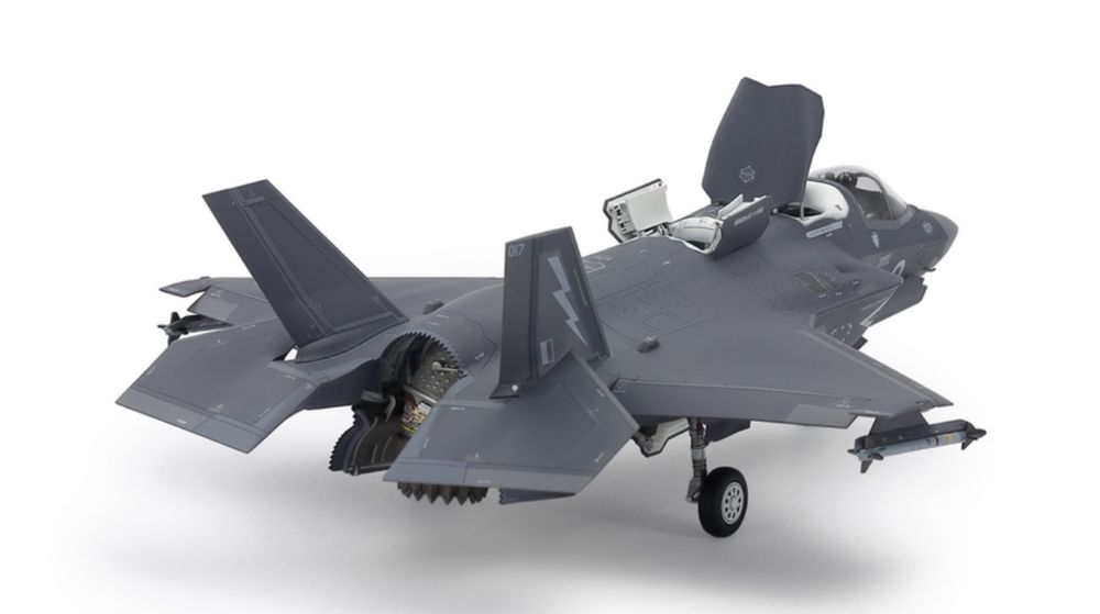 Samolot Lockheed Martin F-35B Lightning II model 1:72 Tamiya 60793