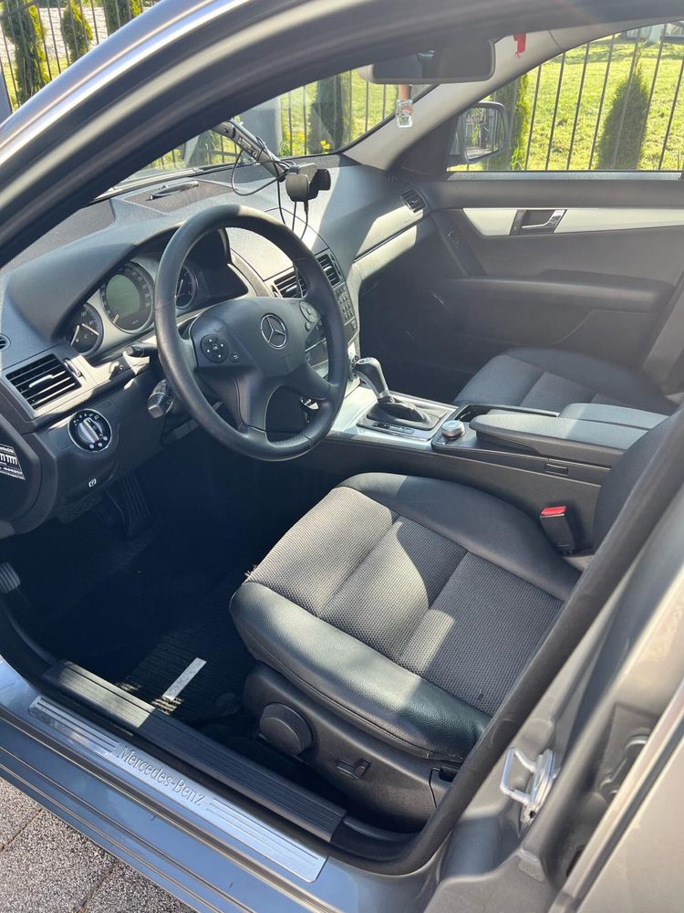 MERCEDES Benz C 200 Kompressor Avantgarde