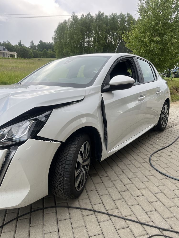 Sprzedam peugeot 208