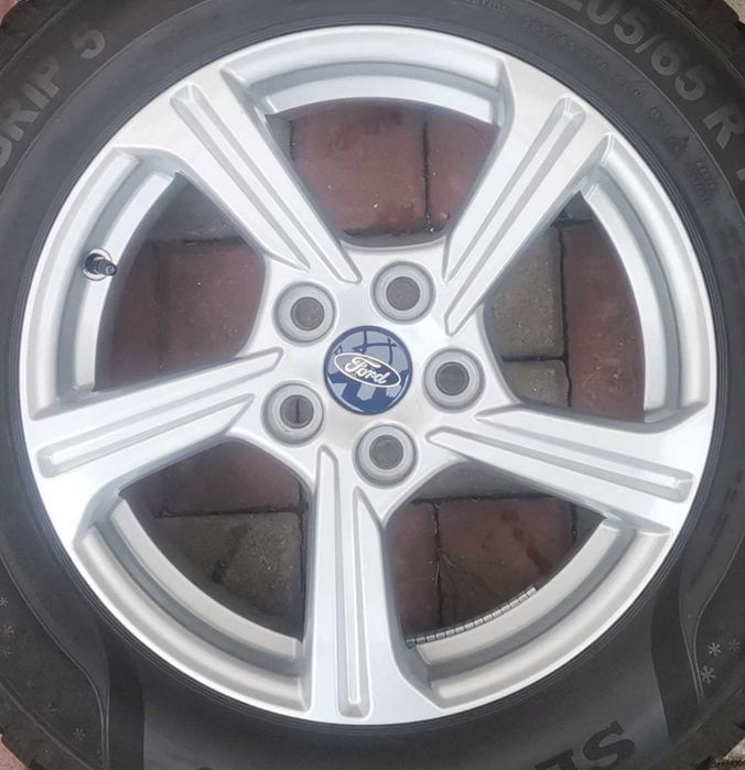 Felgi 16'' czujniki opony zima Ford Puma NOWE 5x108