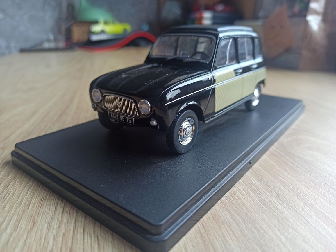 Модель Renault 4 perisienne 1964 1/24 оригинал