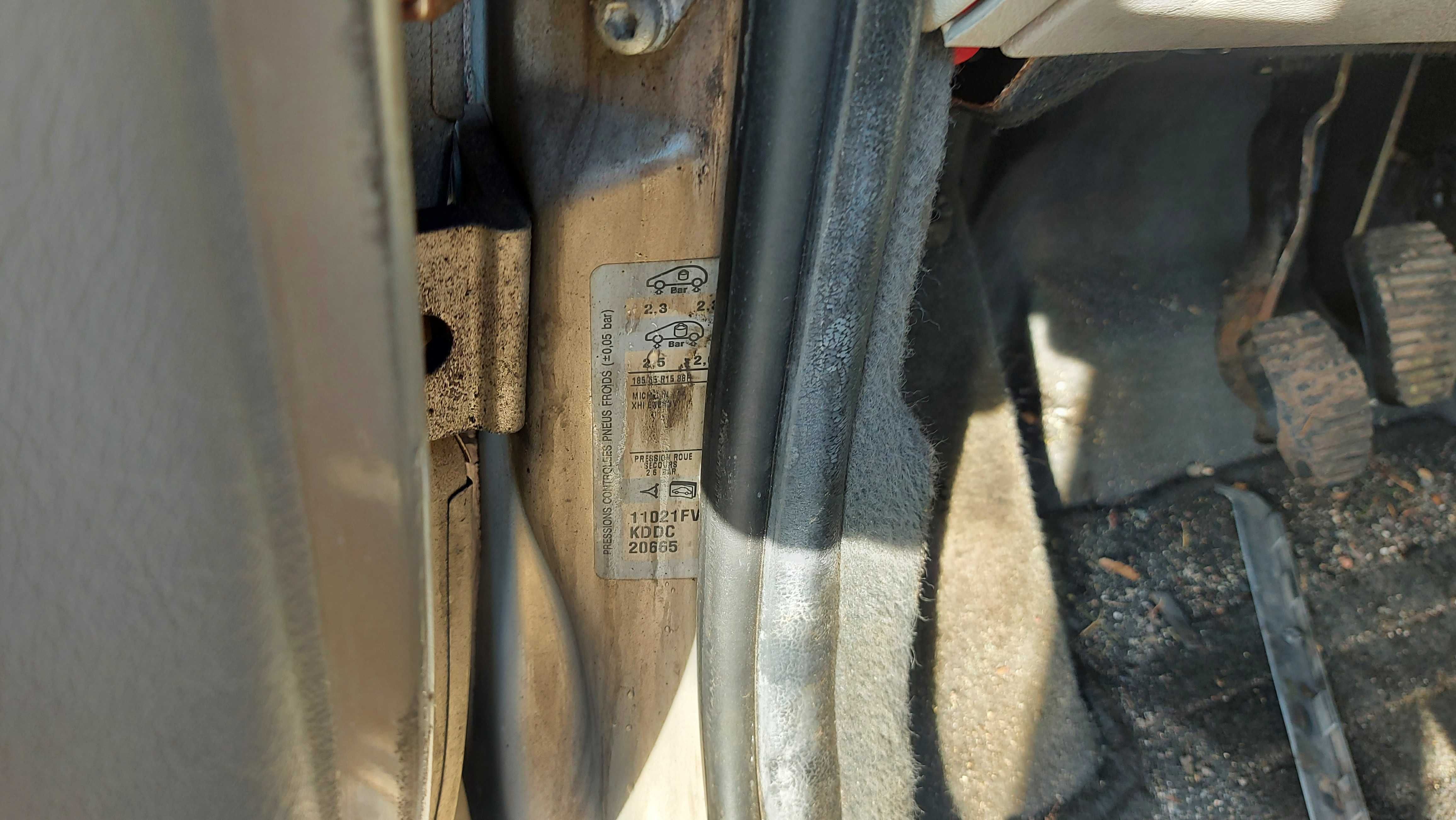 Citroen Xsara Picasso Lift KDDC zderzak tylny FV części