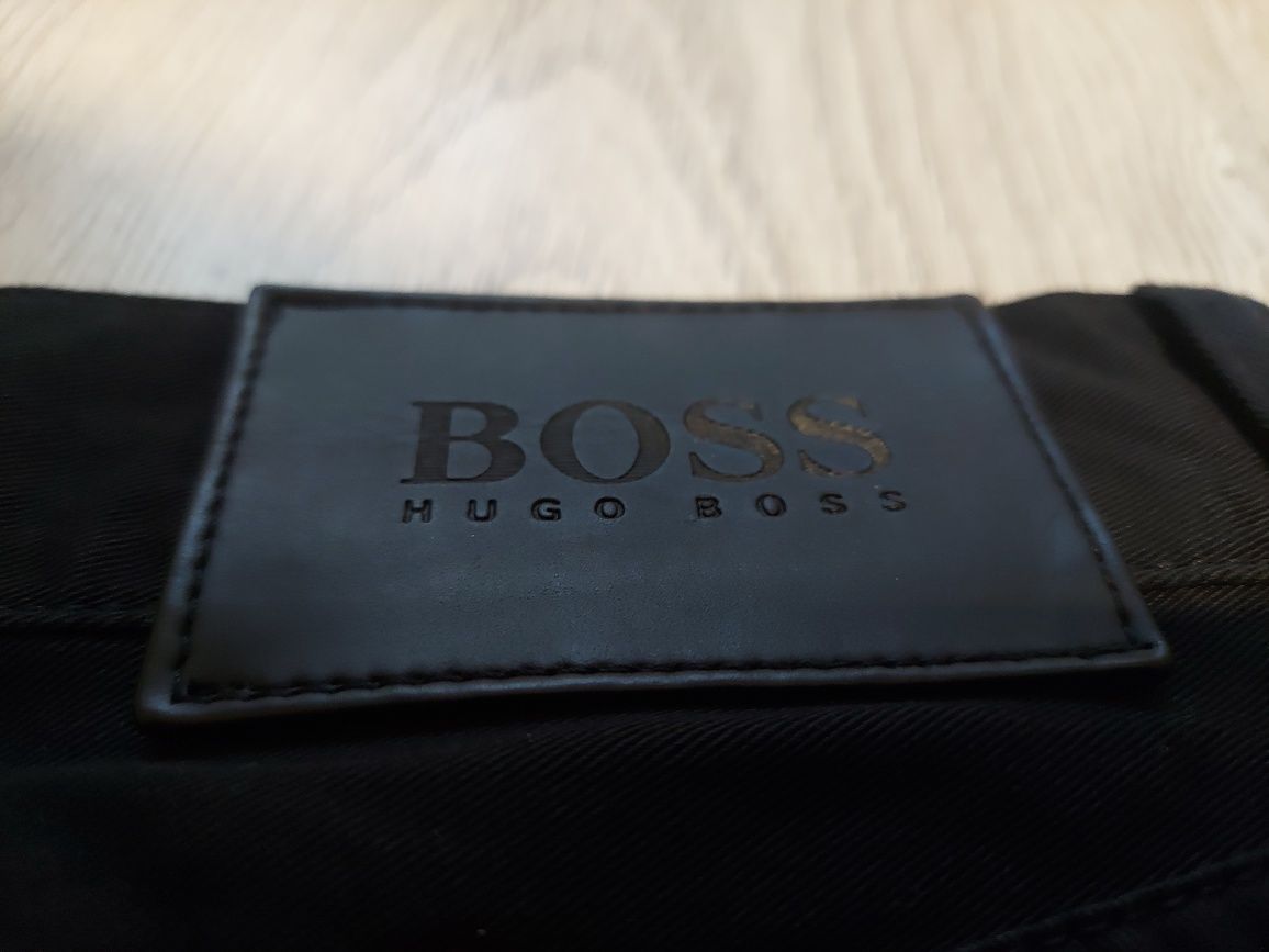 Hugo Boss eleganckie, czarne spodnie bawełniane W:30 L:34