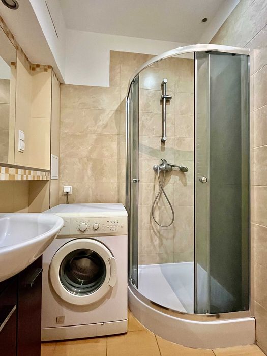 NA SPRZEDAŻ bezczynszowe mieszkanie [44m2]  przy Galerii Olimp