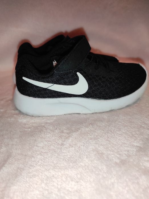 Adidasy Nike rozm 26