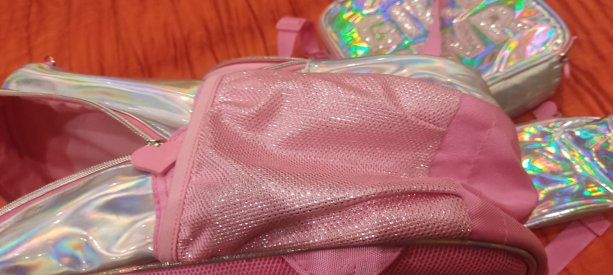 Mochila + lancheira+ estojo "Girl Power" holográfica