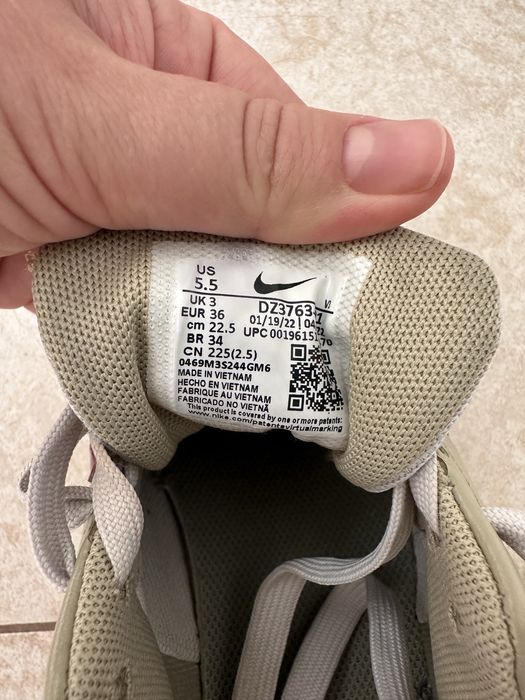 Кросівкі жіночі, шкіряні  розмір 35,5 (22 см)