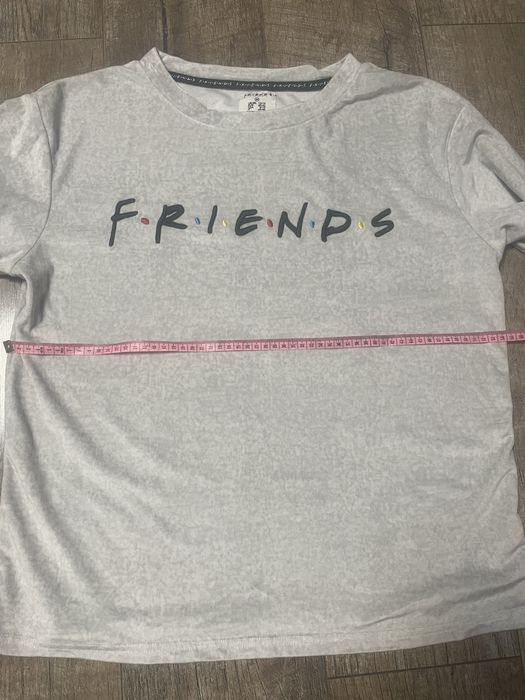 Реглан friends.