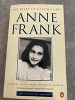 Anne Frank в мягкой обложке.