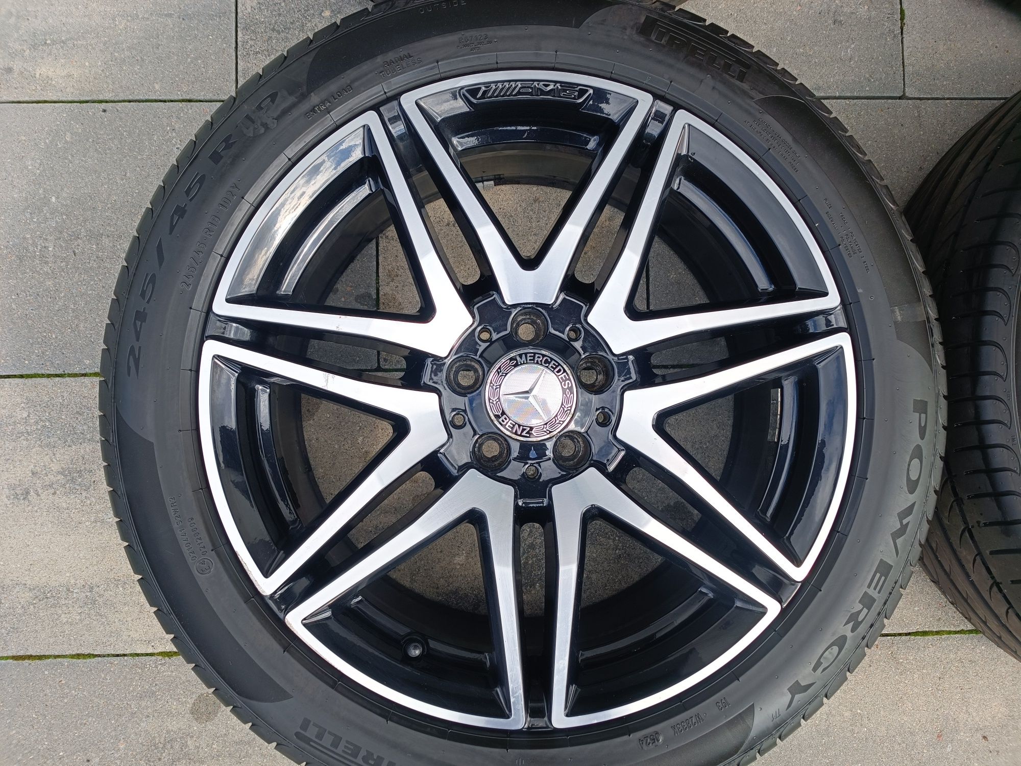 Koła felgi Mercedes V-Klasa W447 19" AMG opony 6mm
