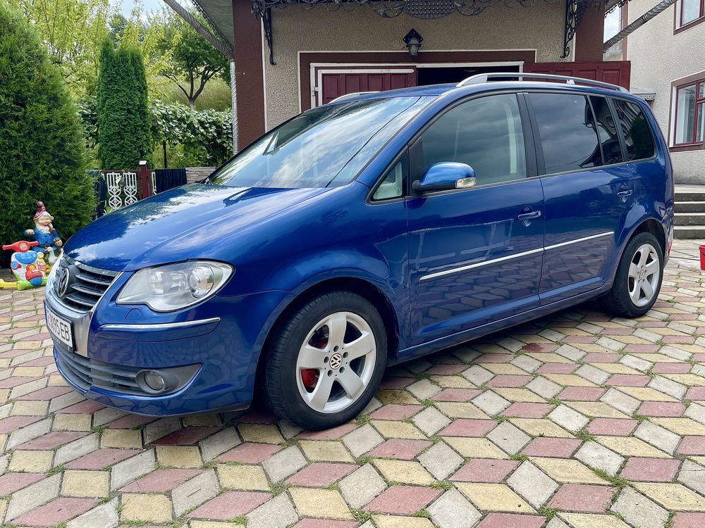 Volkswagen Touran