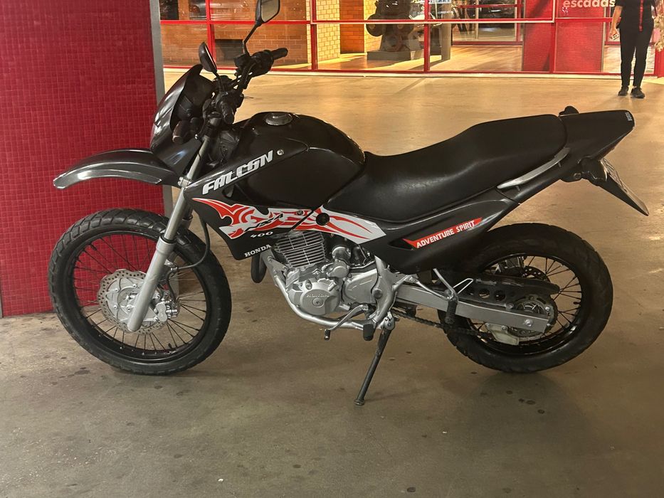 Honda NX 400 Falcon como nova