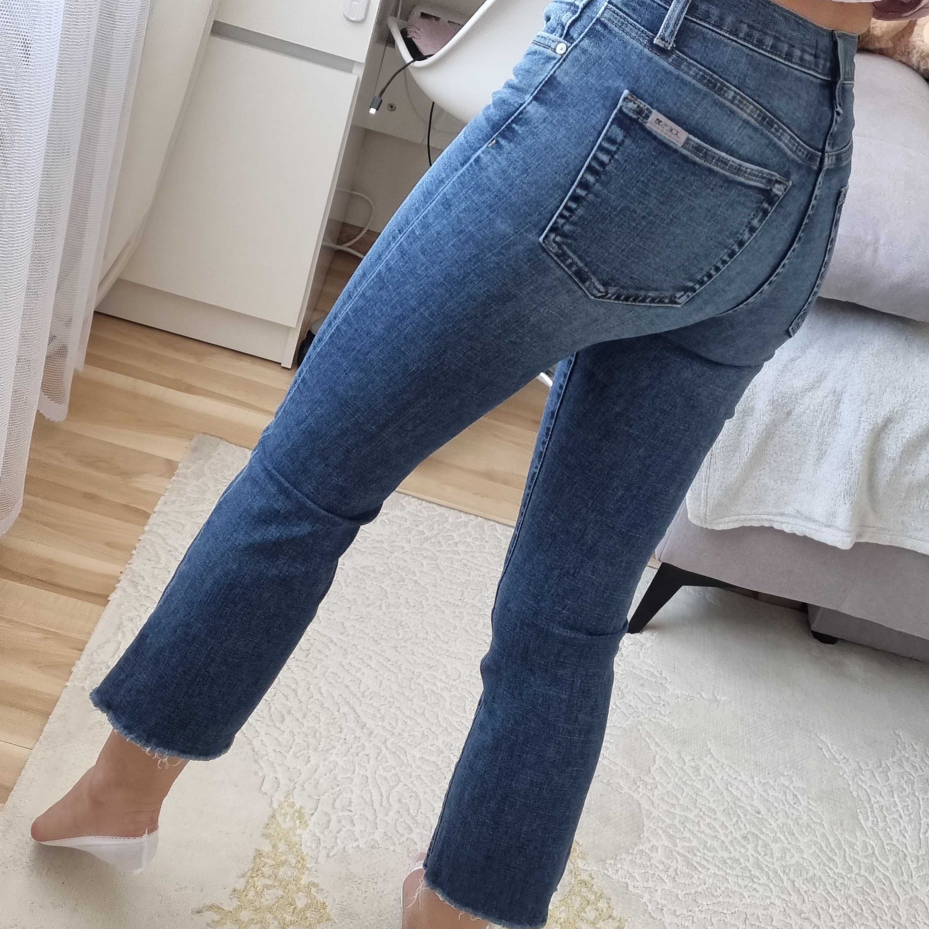 Spodnie jeansowe damskie dzwony nogawki 7/8 od Joe's rozmiar W 24 XS-S