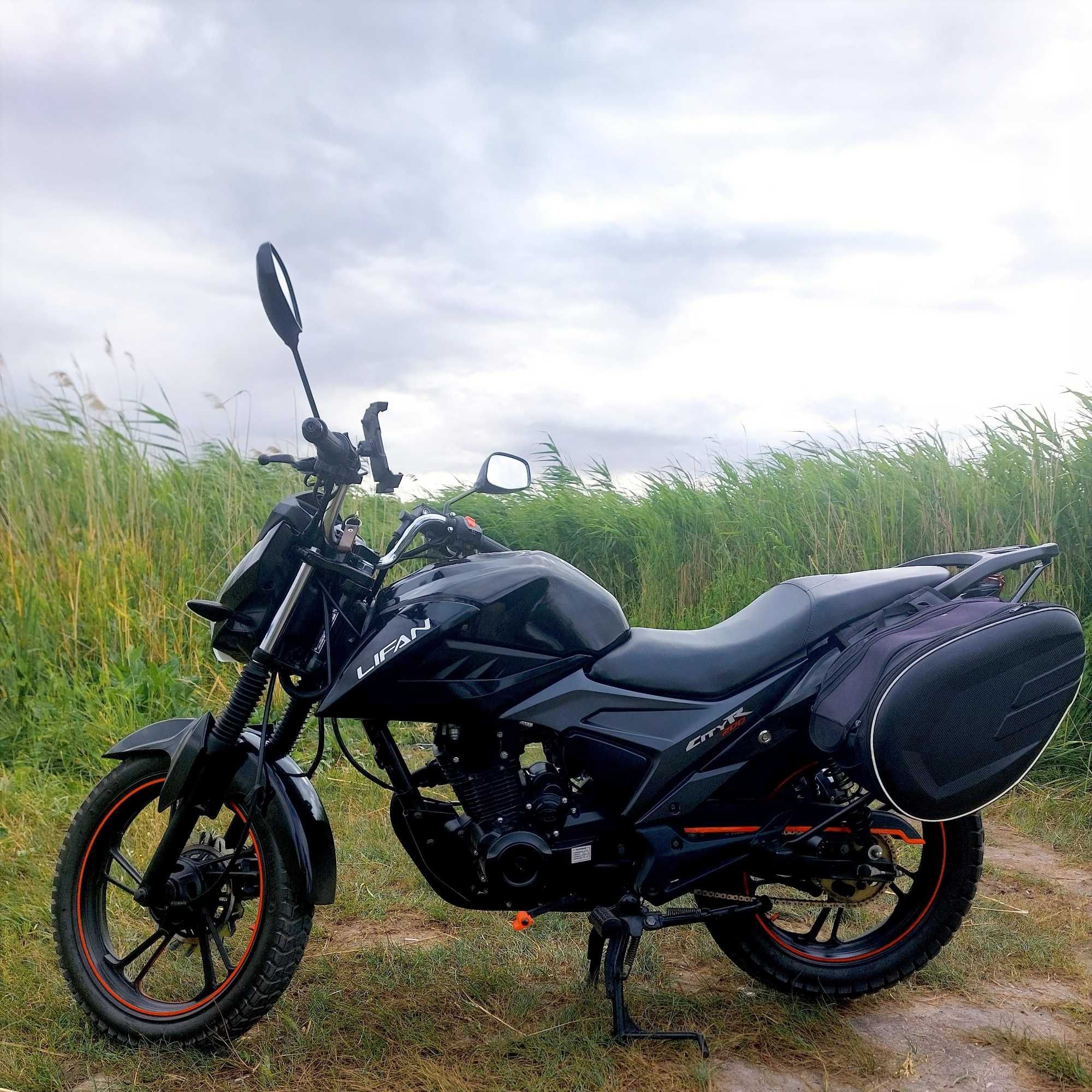 Продам Lifan STR 200