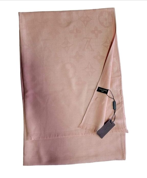 Louis vuitton echarpe 1