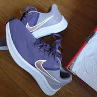 Новые 24.5см Nike 38.5-39 star soft runner женские кроссовки