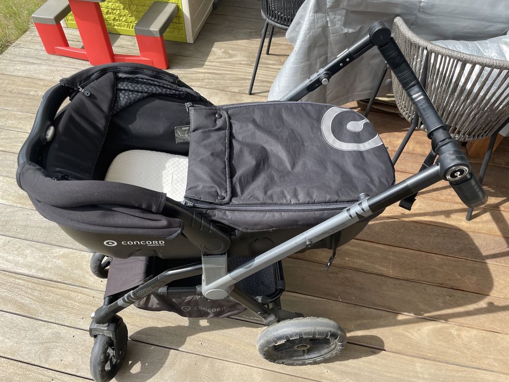 Wózek Concord Wanderer gondola + spacerówka + akcesoria