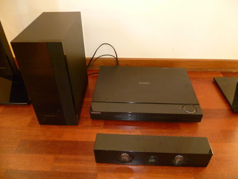 Home cinema Samsung em bom estado