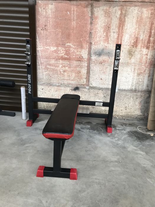 Скамья для жима горизонтальная InterAtletikGym ST304
