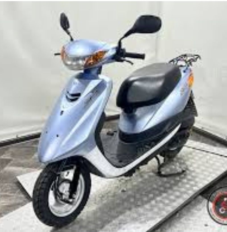 Скутер Yamaha SA 36 J