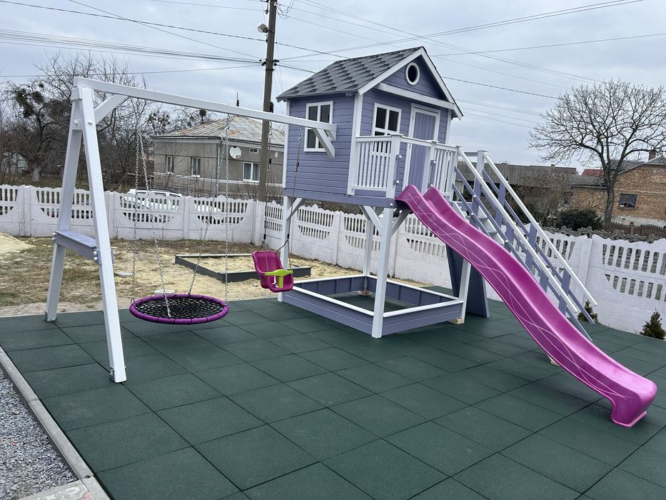 Дітям гірка гойдалки будиночок пісочниця скелелаз скеледром майданчик