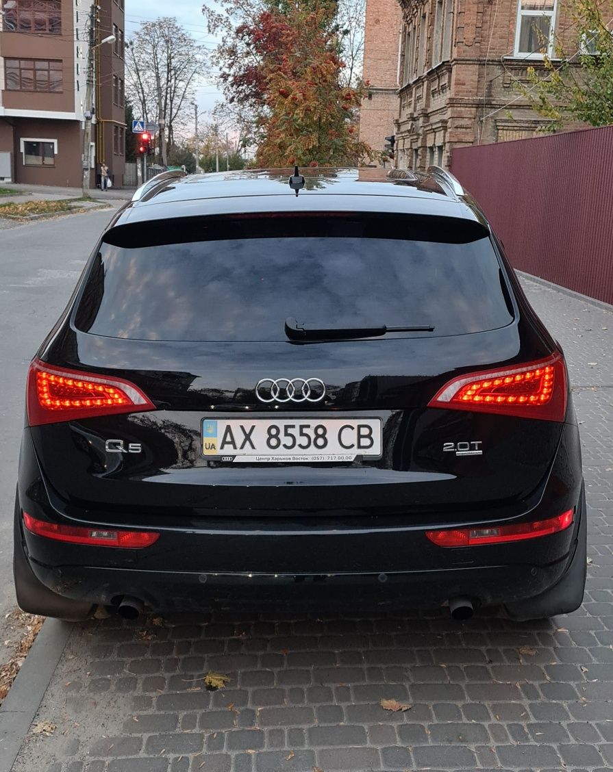 Audi Q5 Premium Plus + Panorama