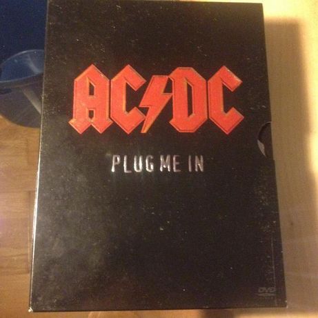 AC/DC colectânea DVDs "Plug me in"