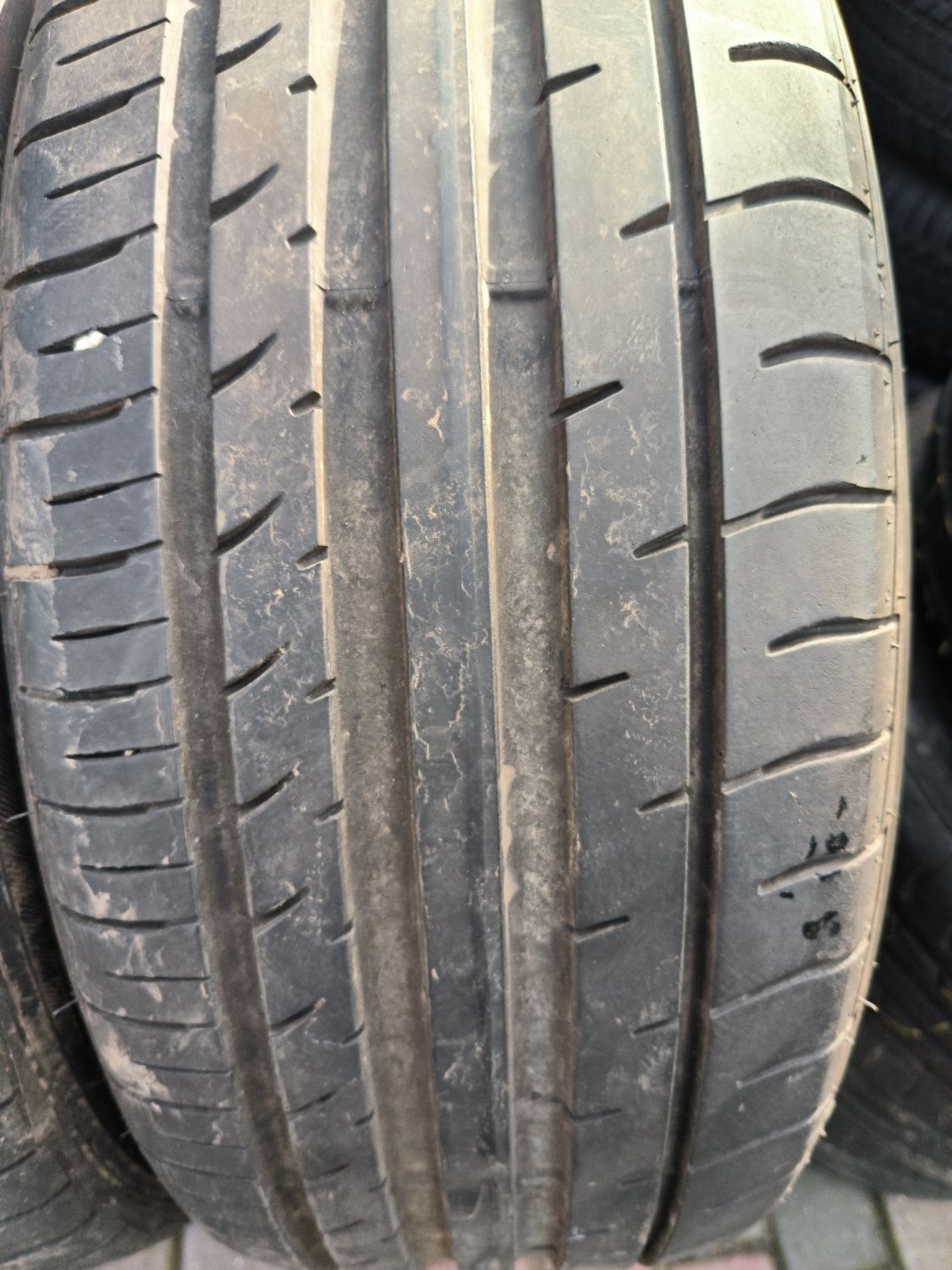 Opony letnie 18 Falken Azenis 215/50 18