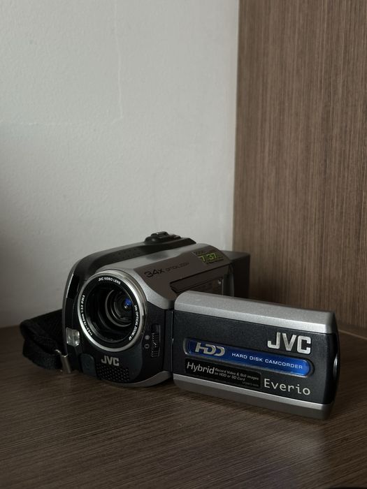 Kamera JVC Everio GZ-MG135E 30GB