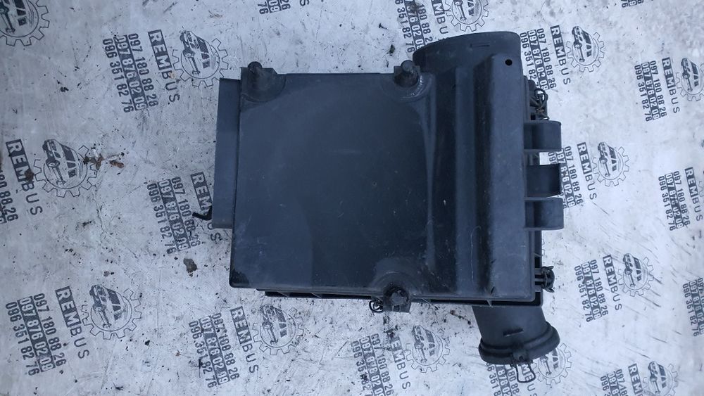 Корпус воздушного фильтра Mercedes-Benz ML163 270 2.7d om612