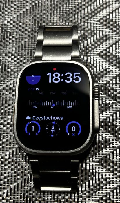 Apple Watch Ultra 49mm kolor Midnight Ocean.