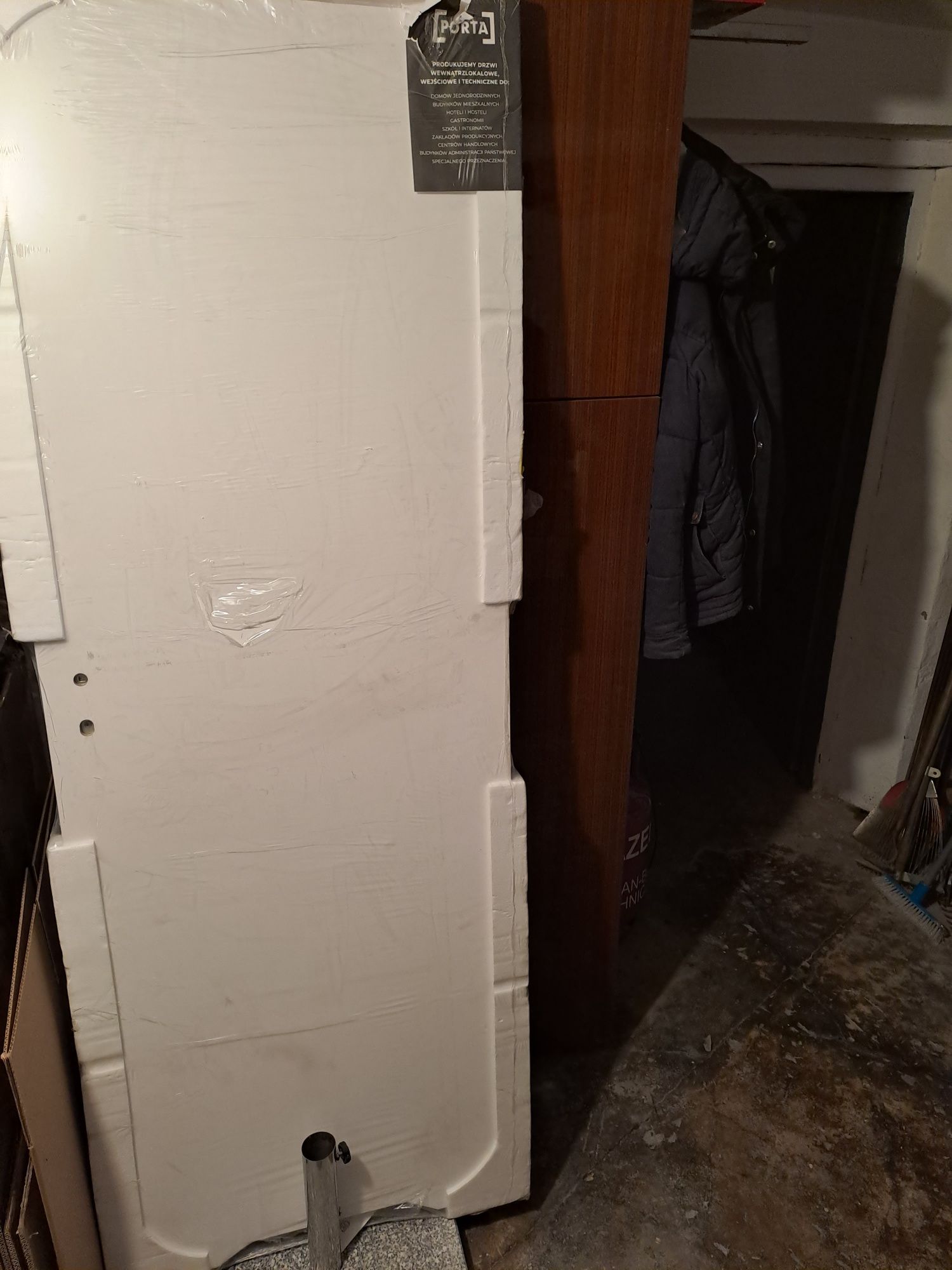 Drzwi wewnętrzne Porta bezprzylgowe łazienkowe z podcięciem wentylacyj