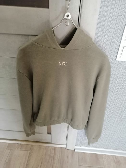 Худі  укорочене H&M на резинці.