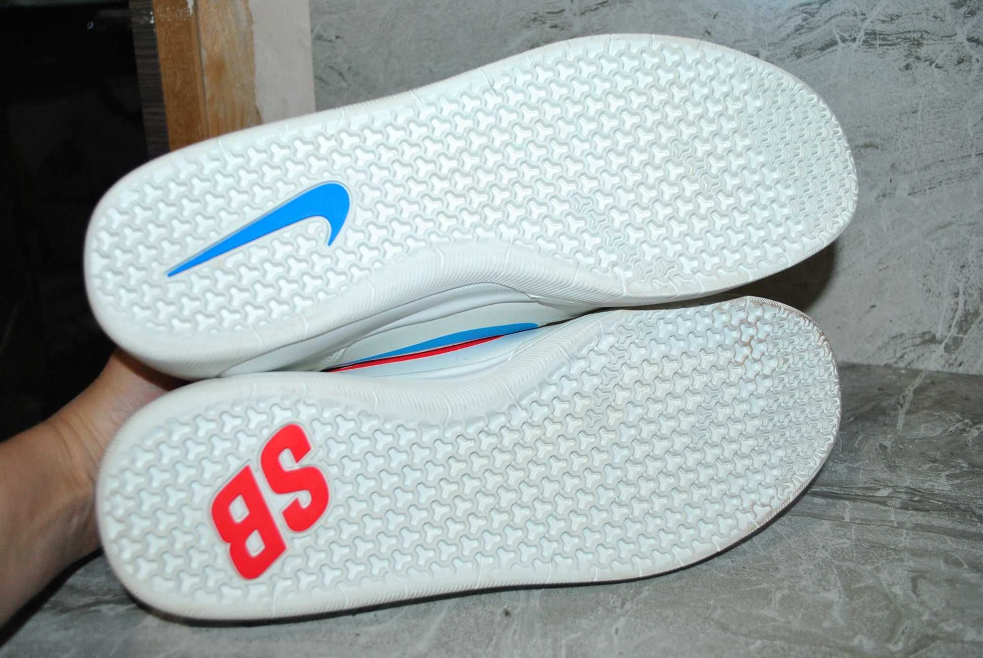кроссовки nike nyjah 48 размер